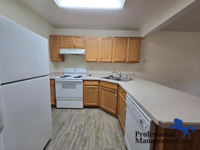 Building Photo - 2 bedroom in Billings MT 59102