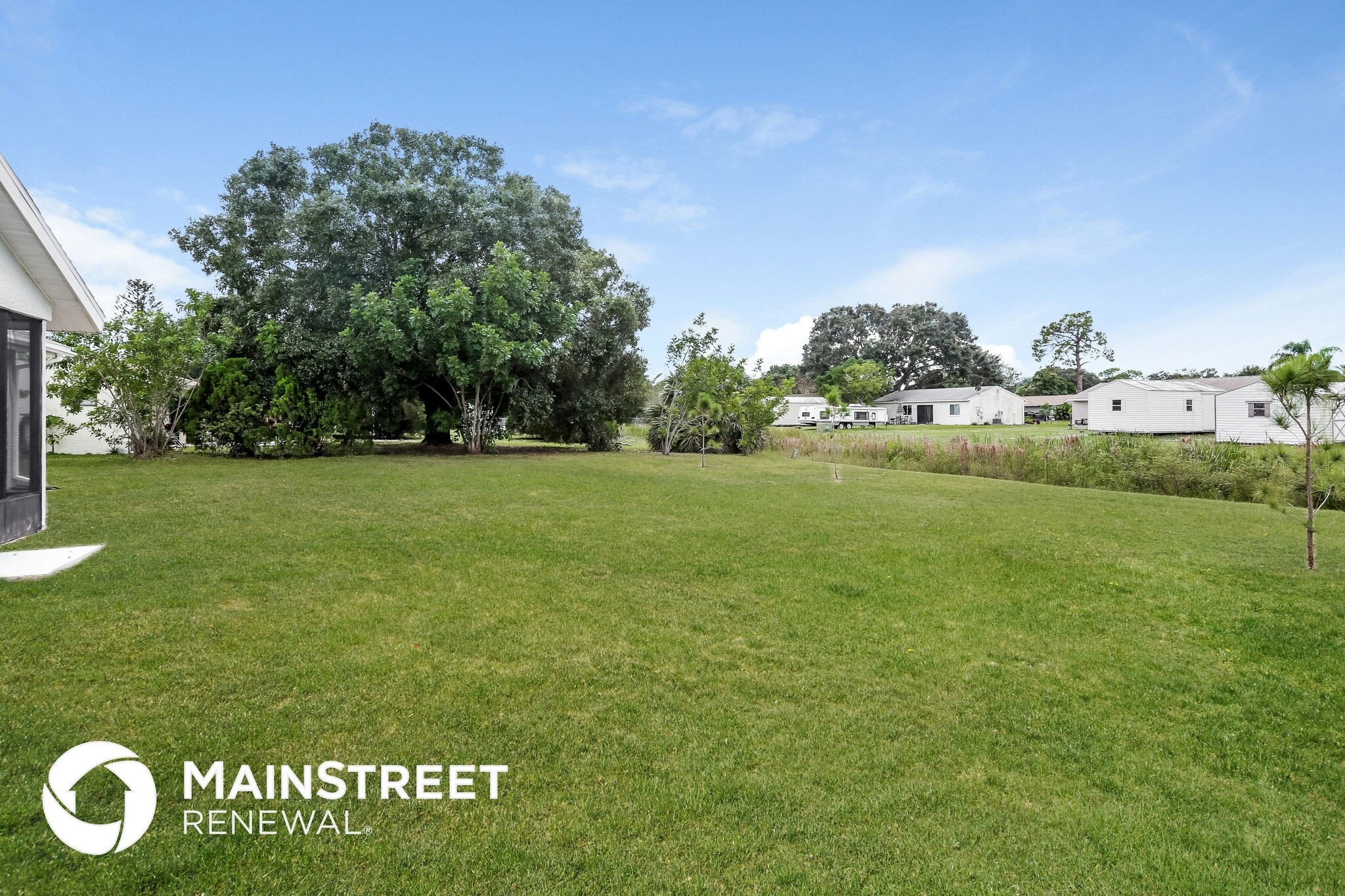 Building Photo - 7509 Mesa St