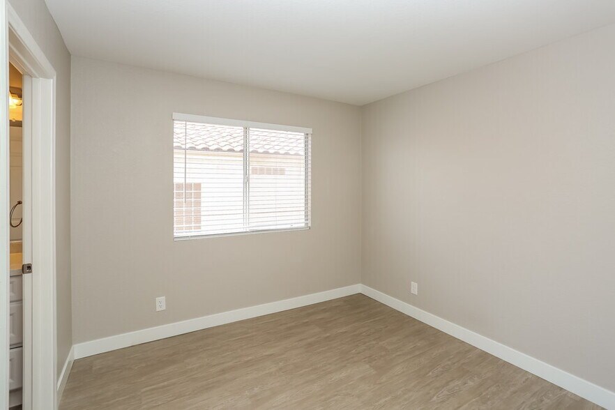 Building Photo - 3313 Salmon Creek Dr