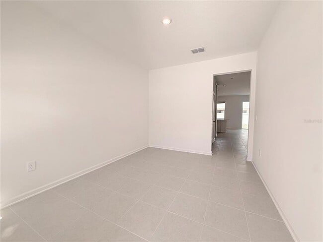 Building Photo - 3076 Chromatic St