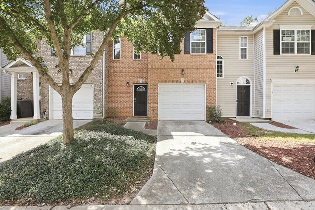 Building Photo - 715 Celeste Ln