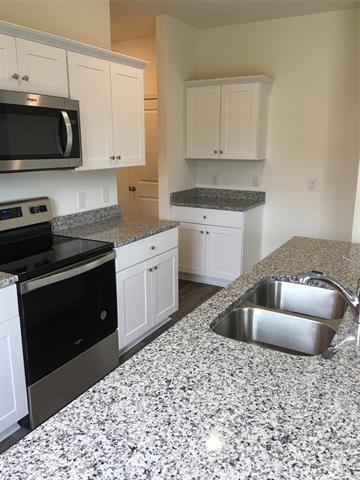 Building Photo - 1661 Hossler Trl