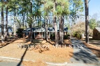 Building Photo - 2912 Ridgecrest Dr