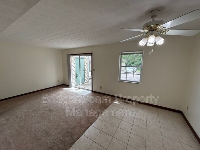 Building Photo - 1042 Beryl Trail
