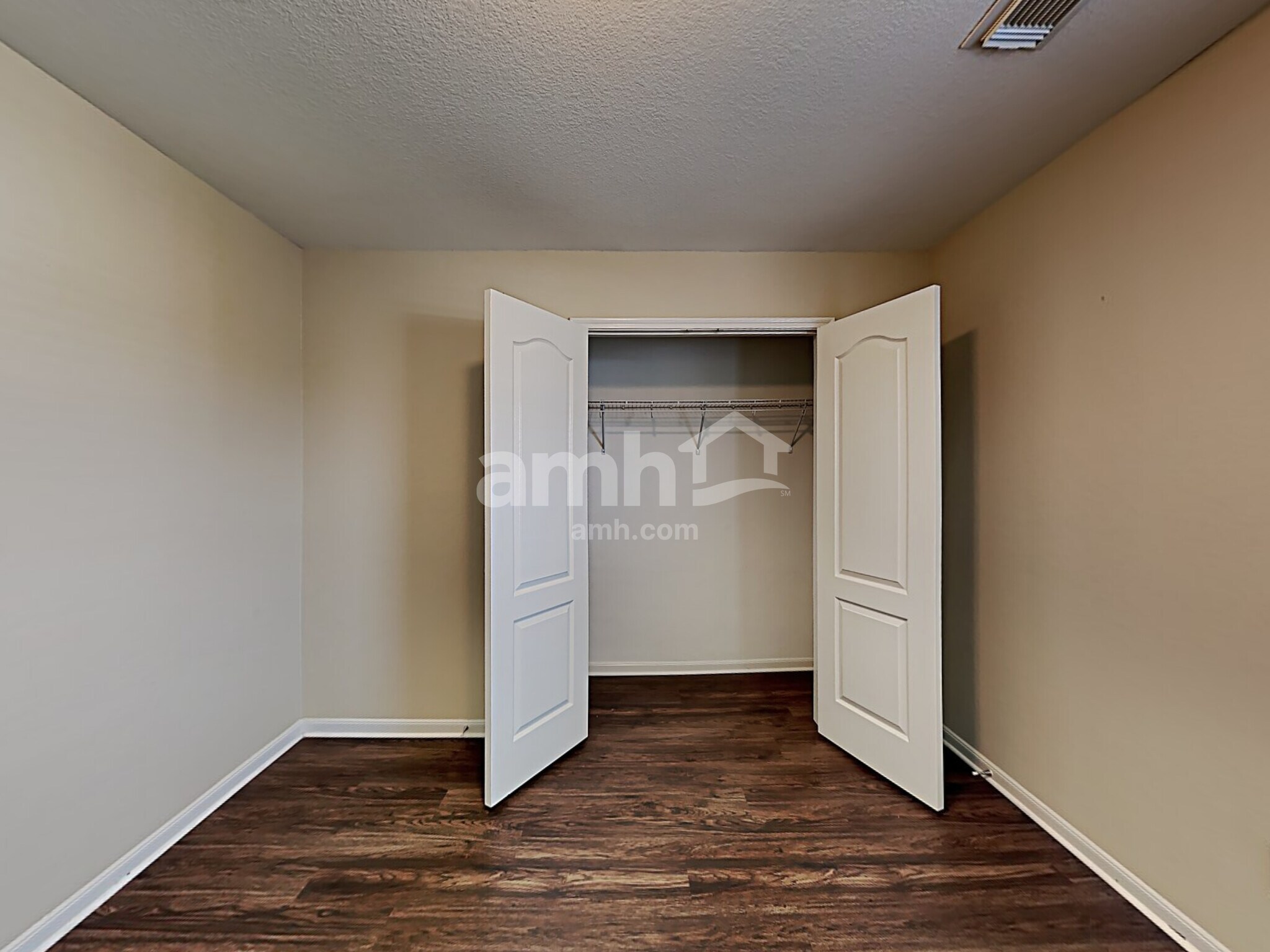 Building Photo - 3846 Clobourne Crossing Ln