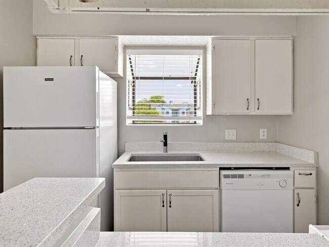 Building Photo - 9507 Kempler Dr