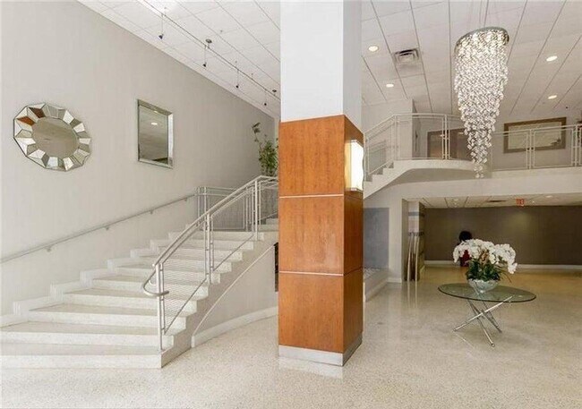 Building Photo - 3000 S Ocean Dr