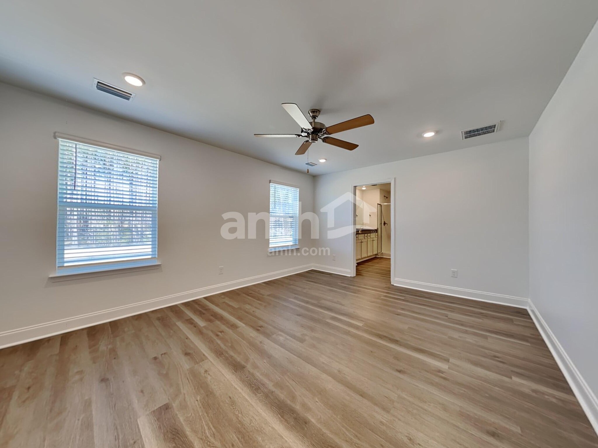 Building Photo - 563 Plumeria Ln