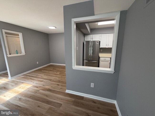 Building Photo - 132 Leedom Way