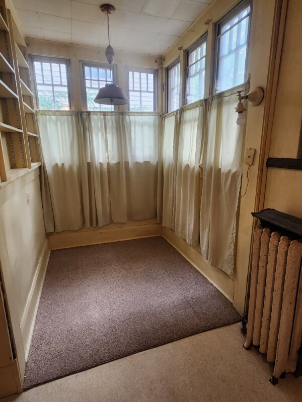 Building Photo - 467 W William St