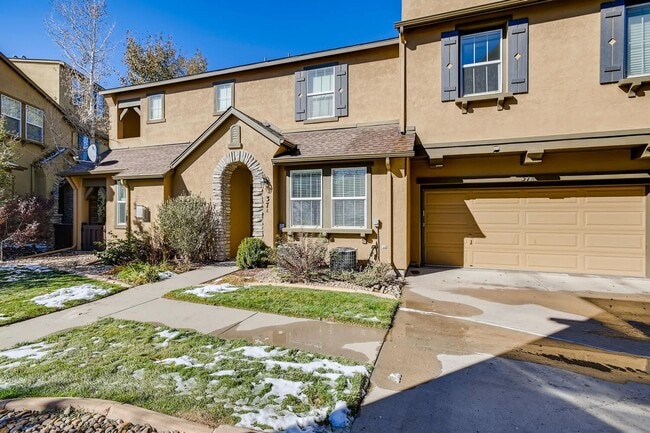 Primary Photo - 2 bed, plus office - Ground Floor Condo - ...