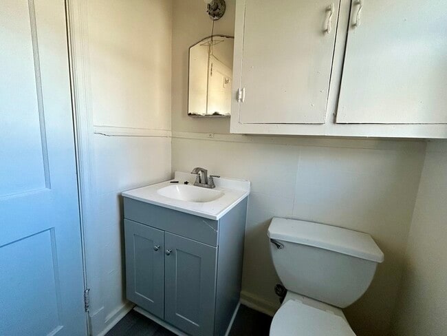 Building Photo - 1219 Bailey St