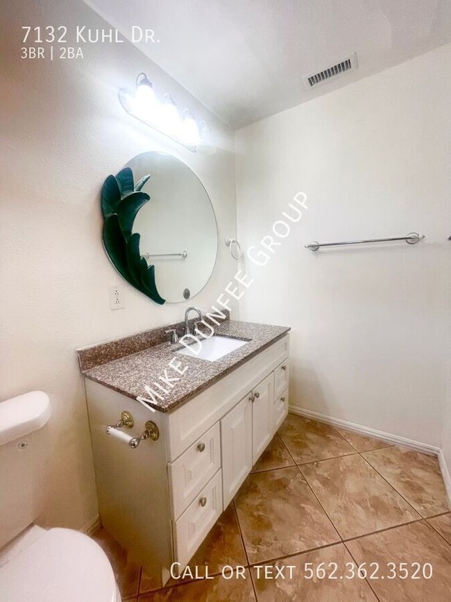 Building Photo - 7132 Kuhl Dr