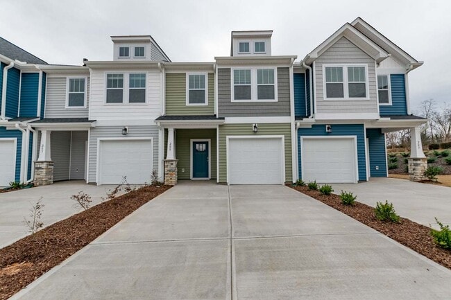 Building Photo - Monte Vista Townhomes