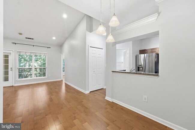 Building Photo - 4551 Strutfield Ln