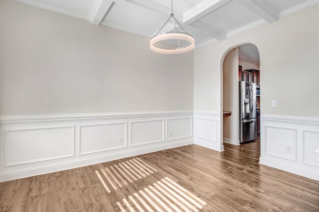 Building Photo - 111 Bollienger Dr