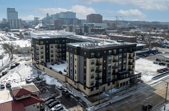 Building Photo - 28 7th St NE