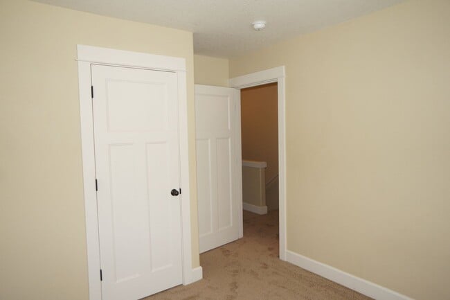 Building Photo - NE Piedmont 3-bedroom Beauty!