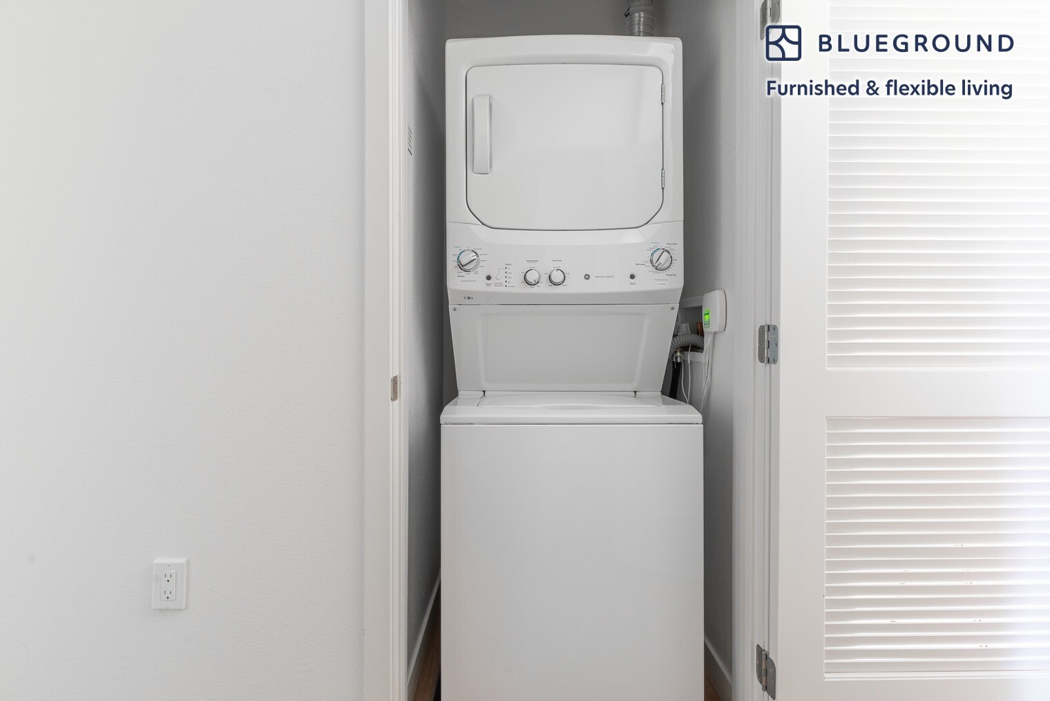 Building Photo - 100 Callan Ave