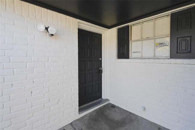 Building Photo - 7703 Mosewood St