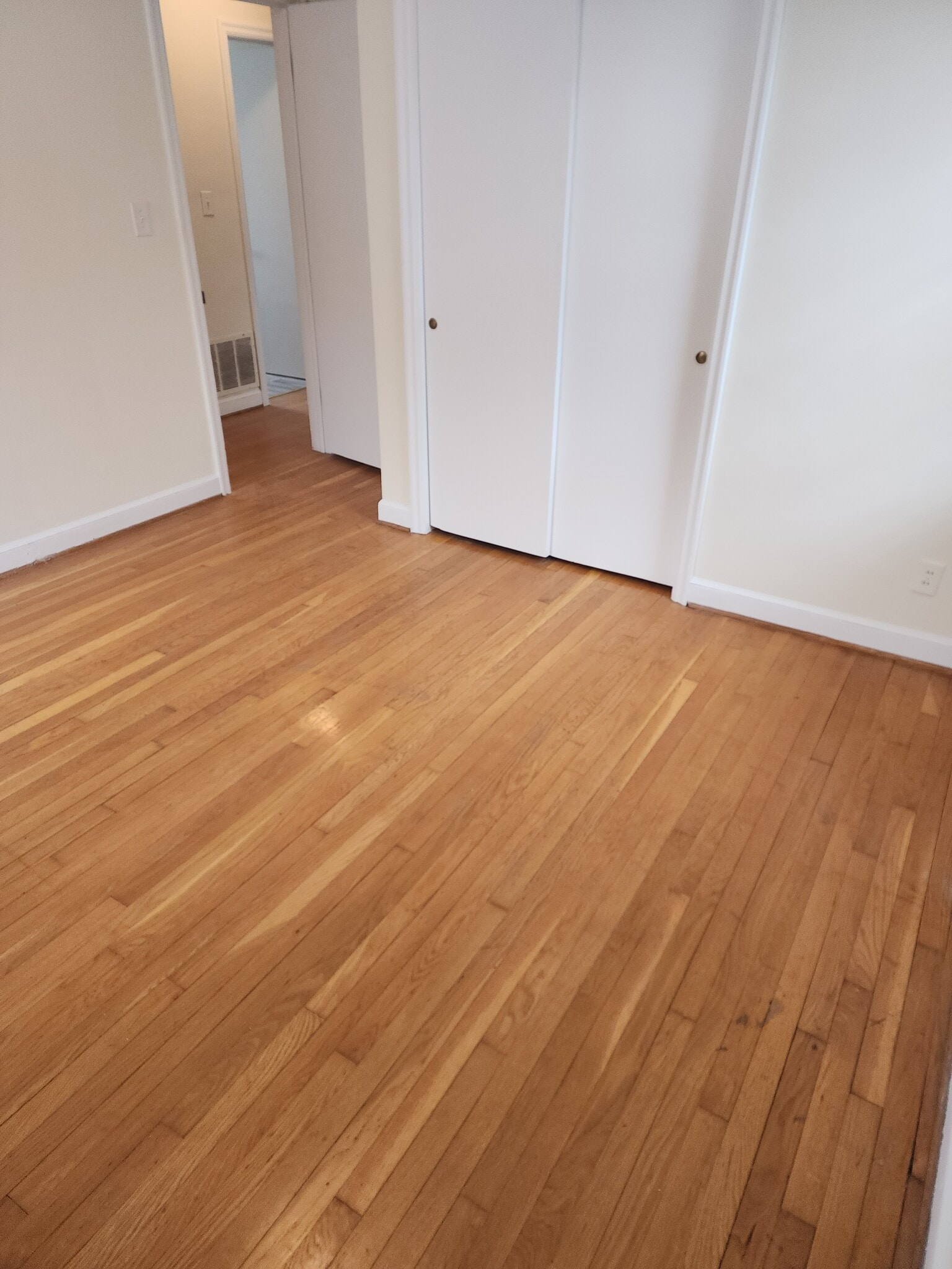 Building Photo - 3843 Plantation Rd NE