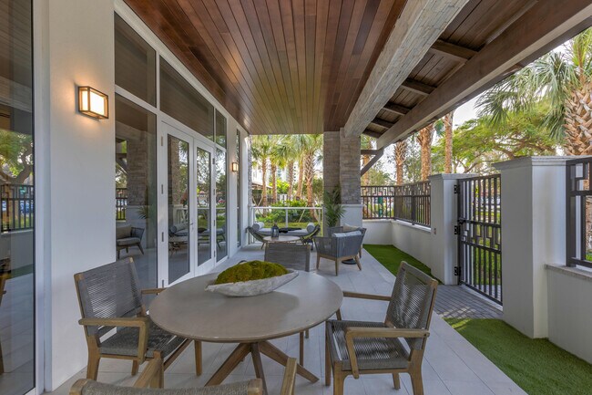Building Photo - 200 SE Mizner Blvd