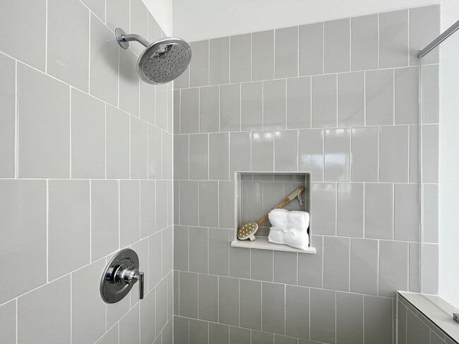 Building Photo - 8318 Curry Rd