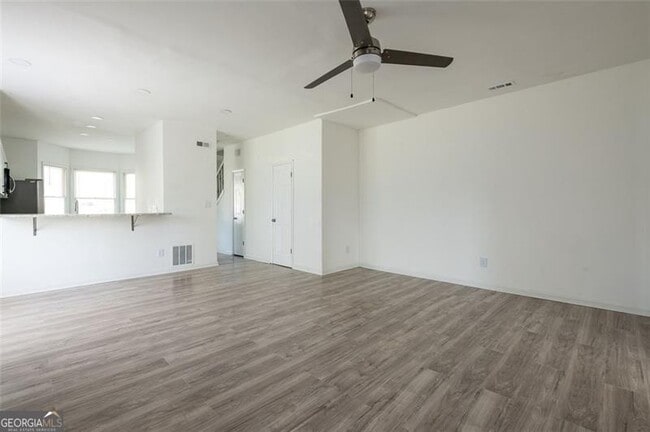 Building Photo - 348 Lakeridge Ct