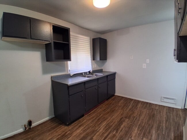 Building Photo - 21 Pennsylvania-