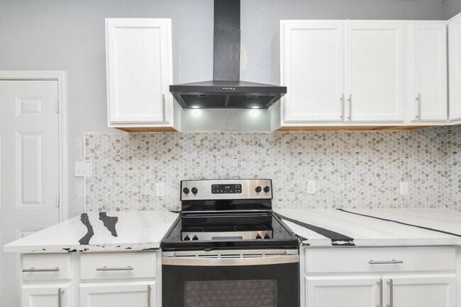 Building Photo - 10322 Rancho Bernardo Ln