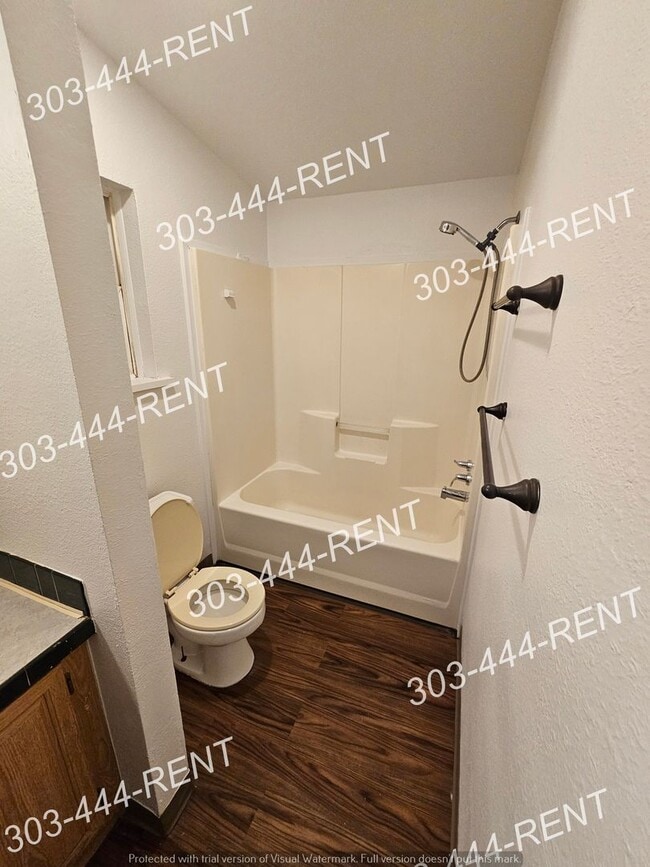 Building Photo - Spacious 3 Bedroom, 2 Bath Modular Home! Fresh New Paint!!