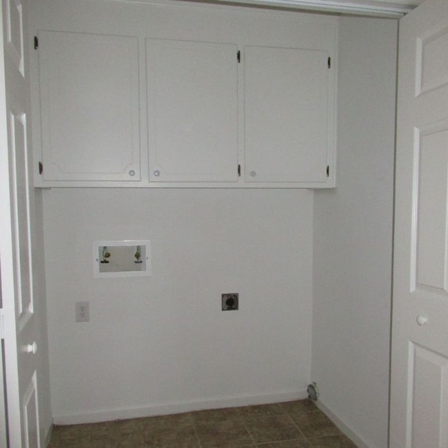 Building Photo - 3959 Sterling Pointe Dr