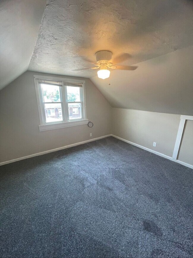 Building Photo - 12531 Forest Ave