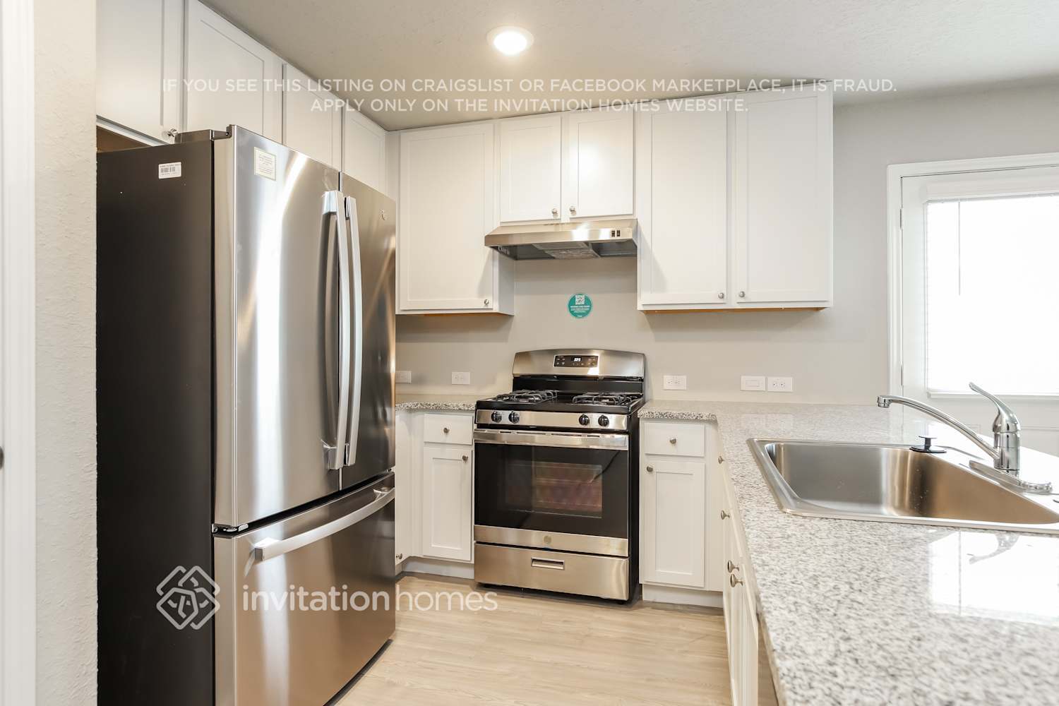 Building Photo - 10554 Varmus Dr