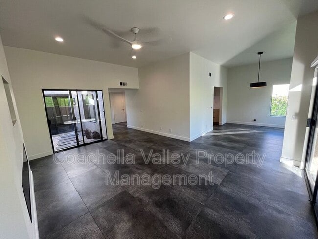 Building Photo - 72335 Canyon Ln