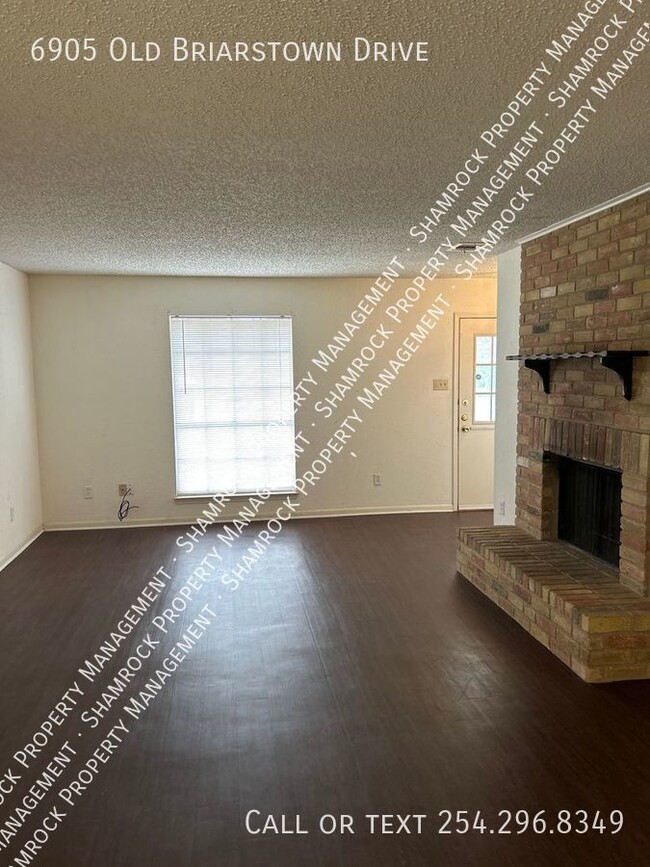 Old Briarstown Duplex 6905 Old Briarstown Dr Waco TX 76710