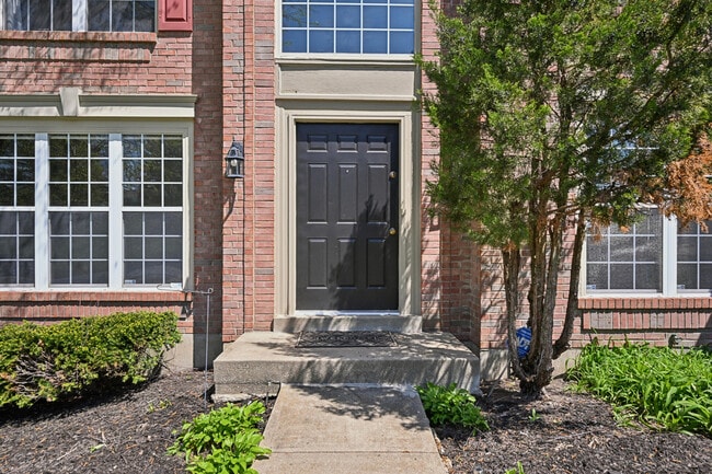 Building Photo - 3947 Buckhill Dr