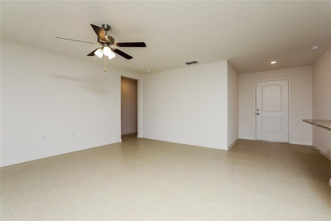 Building Photo - 35685 Rose Moss Ave