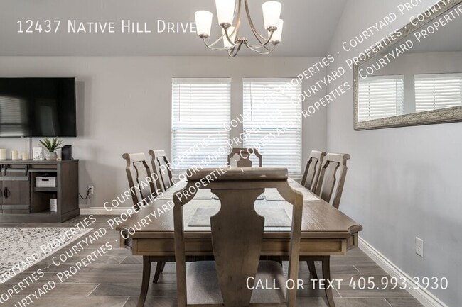 Building Photo - 12437 Native Hill Dr