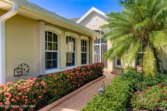 Building Photo - 4331 Aberdeen Cir