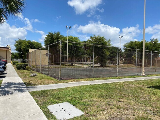 Building Photo - 2840 NW 55th Ave