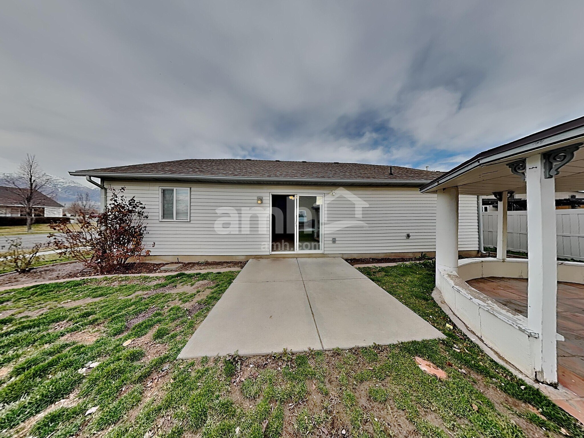 Building Photo - 171 Century Dr