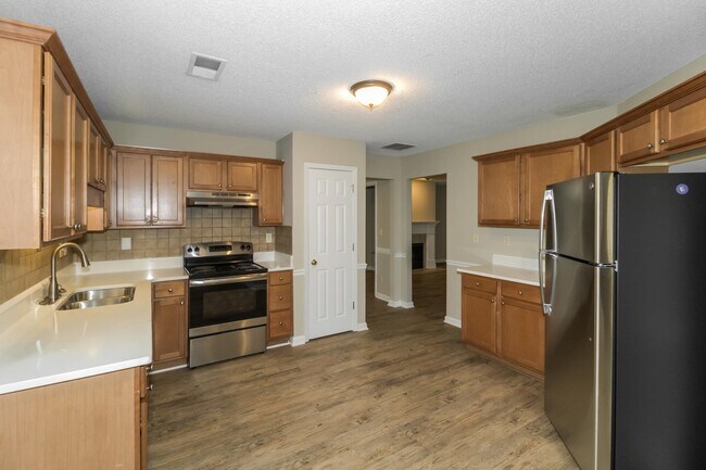 Building Photo - 5368 Milton Ridge Dr