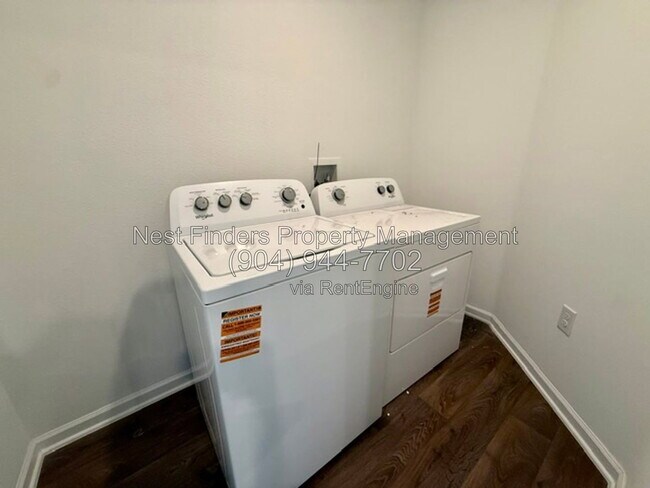 Building Photo - 448 Orellana Rd
