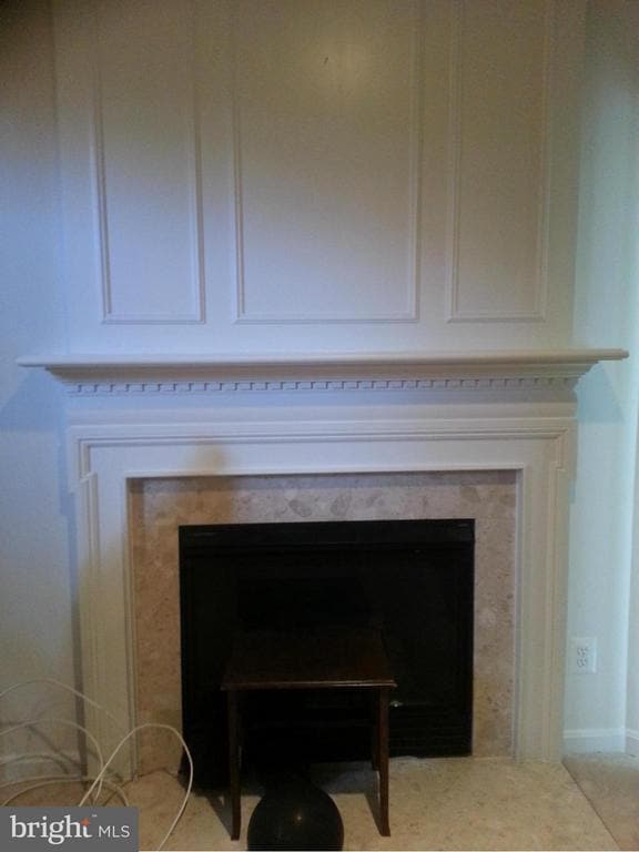 Building Photo - 8250 Red Carnation Ct