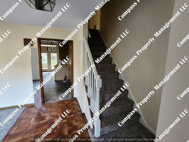 Building Photo - $1895 - 2 Story Single Family Home - Gap