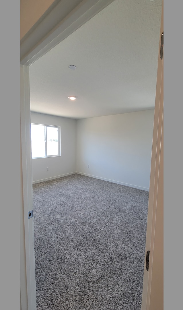 Building Photo - BRAND NEW (Solar) 4/2.5 Roseville!  Please...