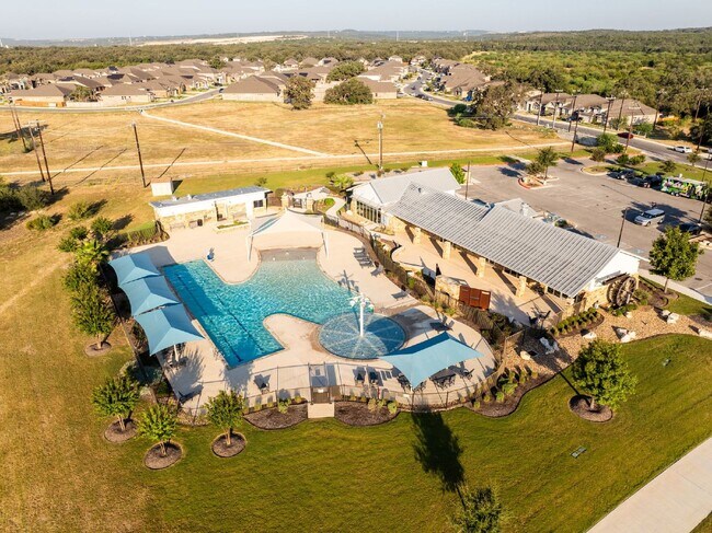Building Photo - 3-Bed, 2-Bath Sanctuary Where Comfort Meets Charm