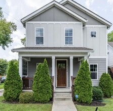 Building Photo - Beautiful and Spacious 3 Bedroom Home in E...