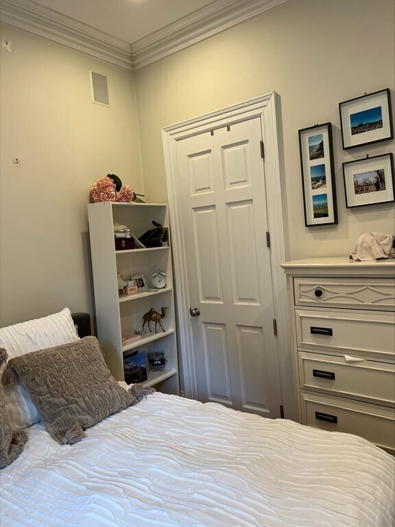 Building Photo - 34 Greenwich Park